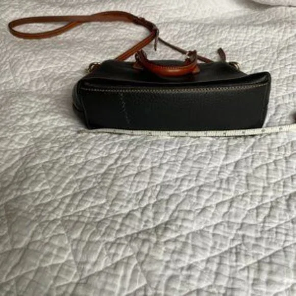 Dooney & Bourke | Pebbled Leather Satchel - Picture 3 of 8